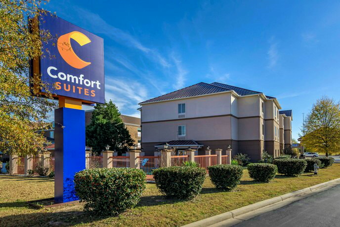 Comfort Suites Montgomery East